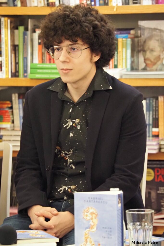 GABRIEL CĂRTĂRESCU